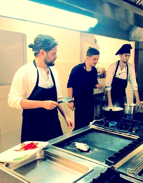 Alex Ceaușu a fost foarte încântat de experiența trăită în bucătăria unui restaurant de prestigiu