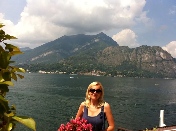 
    oana  
