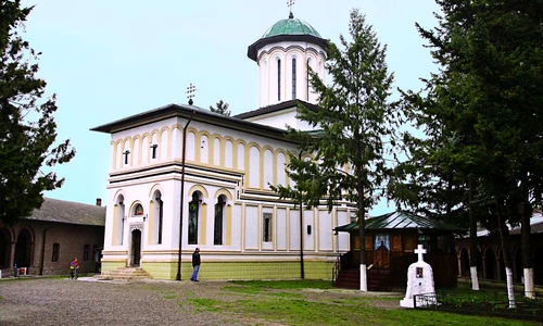 1 49088 original jpg jpeg