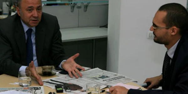 Irinel Popescu: „Ca să scapi de obsesia şpăgii, te duci la privaţi”