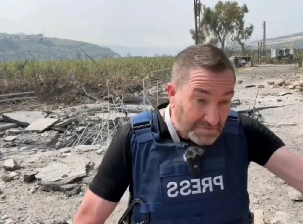 O rachetă a explodat lângă o echipă de jurnaliști ruși FOTO: captură video Telegram