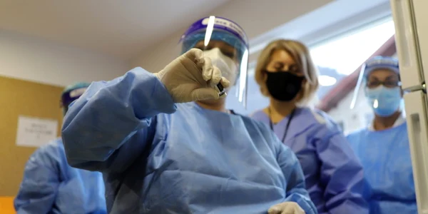 vaccin covid 19 administrat la Deva foto ADEVARUL Daniel Guta