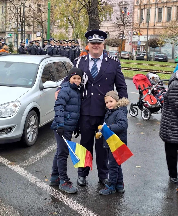 Florin Maxim și cei doi băieți ai săi, Sebastian și Dominic SURSA Arhiva personală