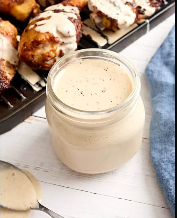 Sosul Alabama FOTO budgetbytes.com