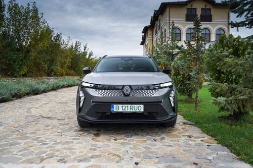 Renault Scenic E-Tech Foto: Autocritica