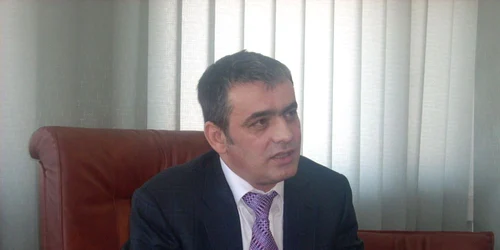 Senatorul Mircea Andrei nu contestă prezenţa slabă la plen