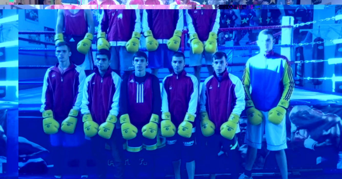 Tinerii pugilişti