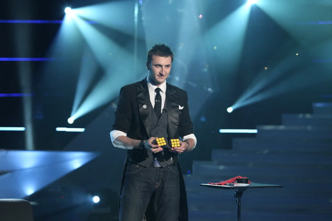 Vlad Grigorescu i-a lăsat pe spectatori şi pe moderatori cu gura căscată. La propriu.