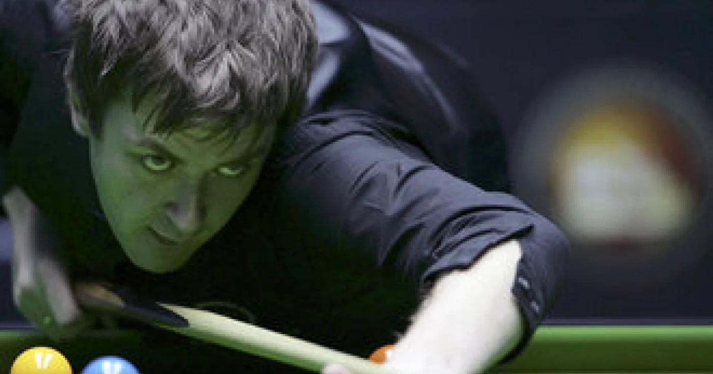 World Snooker's Pro Challenge Series: Walden îl umileşte pe Mike Dunn cu un scor de 4-0