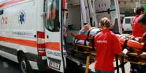 Ajunsă la fața locului, fata victimei și-a găsit mama moartă