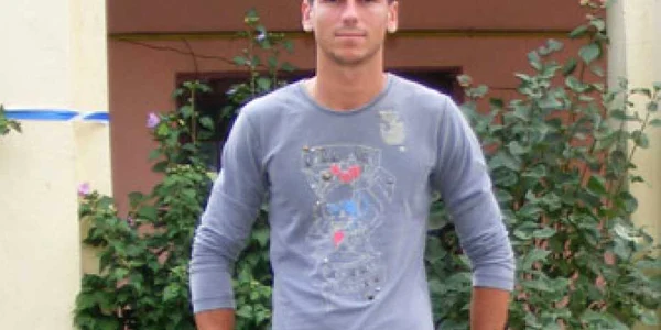 Reşiţa: PORTRET / Daniel Tică, un fotbalist pasionat de lectură