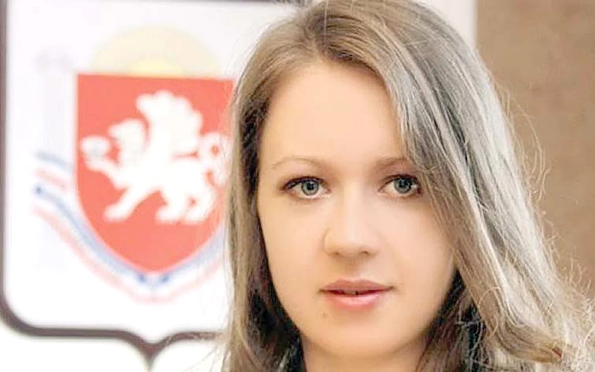 Bombă! Presa ucraineană a publicat câteva poze incendiare cu Iulia Martinova, un înalt oficial din peninsula Crimeea 