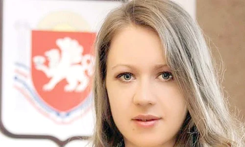 Bombă! Presa ucraineană a publicat câteva poze incendiare cu Iulia Martinova, un înalt oficial din peninsula Crimeea  jpeg