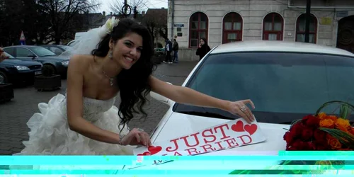 Loredana s-a distrat la ideea de a fi „just married“ 