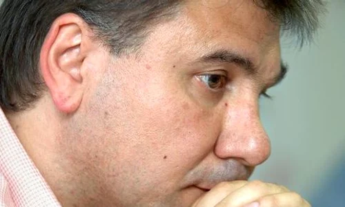 Conspiraţia transparenţei jpeg