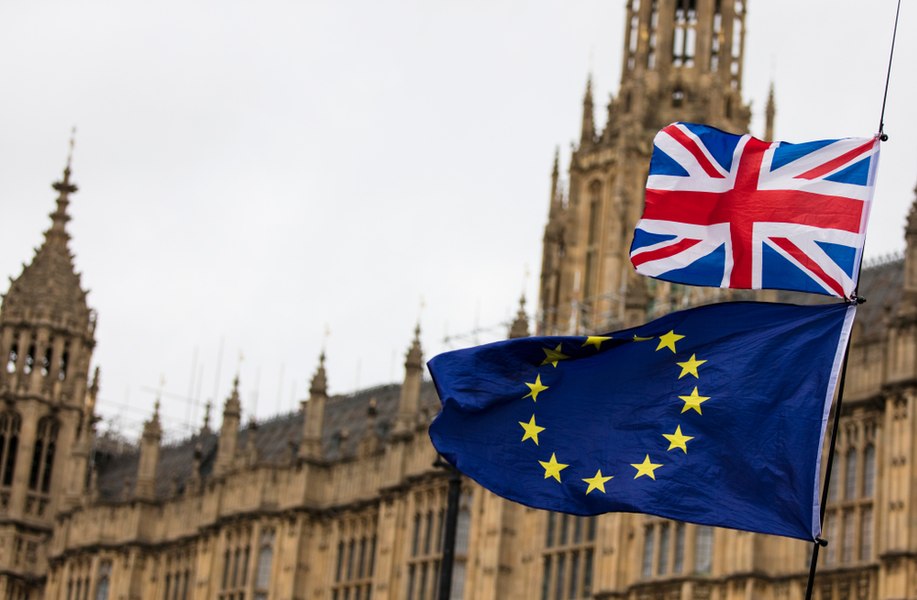 UE şi Marea Britanie au ajuns la un acord provizoriu pe tema apărării şi securităţii, pescuit şi mobilitatea tinerilor