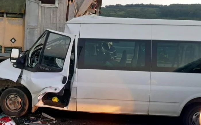 Accident cumplit pe autostrada A1 Lugoj - Deva. O tânără a murit