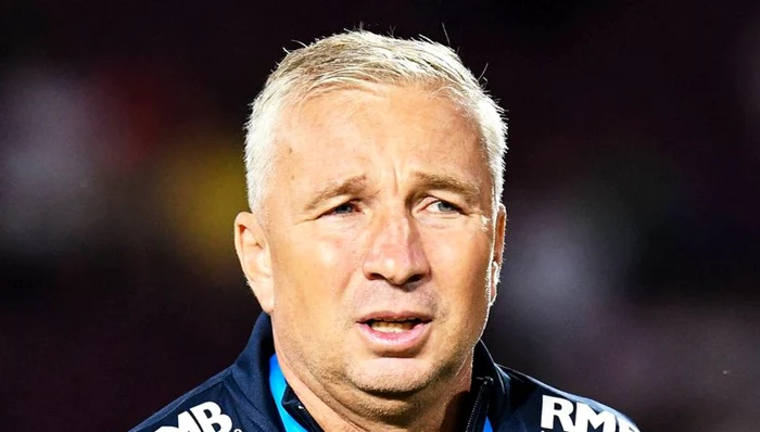 Dan Petrescu va avea o dublă de foc în următoarea fază din Conference League. FOTO: Arhiva Adevărul