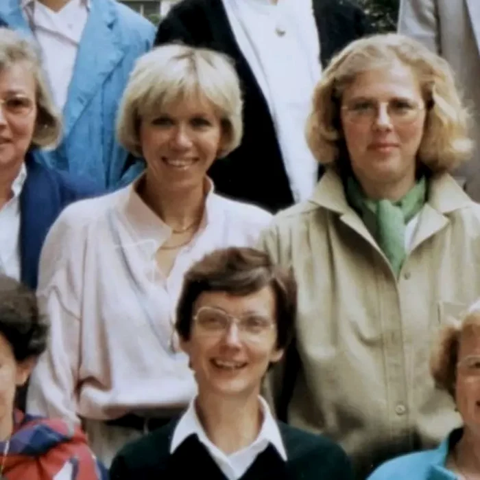 Brigitte Macron, profesoara care l-a inspirat pe tânărul Macron.