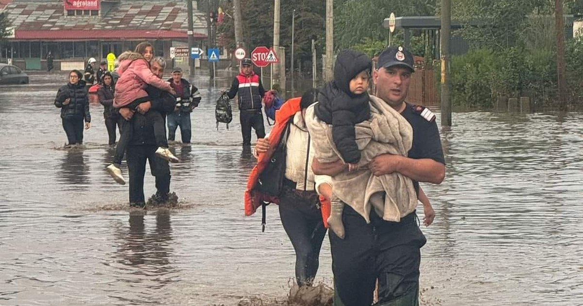 Soluții pentru diminuarea efectele inundațiilor din România. Specialist: „Avem lucrări, nu și specialiști”