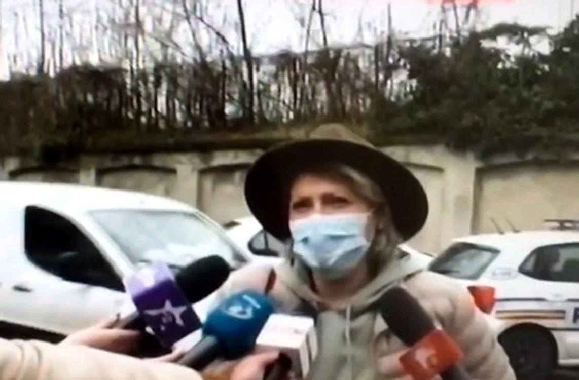 
    Mirela Vaida a depus plângere penală împotriva femeii care a a agresat-o la Acces Directfoto: captură/Antena 1  
