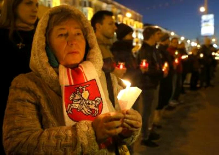 Comemorarea victimelor represiunii staliniste la Minsk FOTO EPA