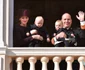 La princesse Charlene, le prince Albert II de Monaco et leurs enfants au balcon du palais lors de la Fête Nationale monégasque jpeg