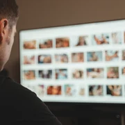 Pornografie hartuire internet sex FOTO Shutterstock jpg