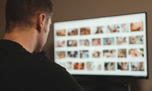 Pornografie hartuire internet sex FOTO Shutterstock jpg