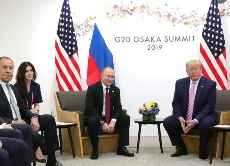 Scandal în Ungaria, înaintea alegerilor: fostul translator al lui Putin, implicat în monitorizarea votului. Cum l-a „fermecat” pe Trump