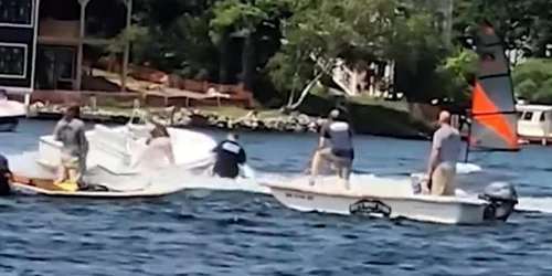 barca scapata de sub control jpg