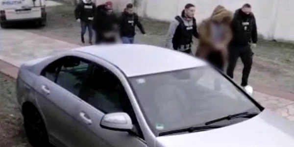 Hunedoara. Autorii unei spargeri, capturați de polițiști. Foto: IPJ Hunedoara
