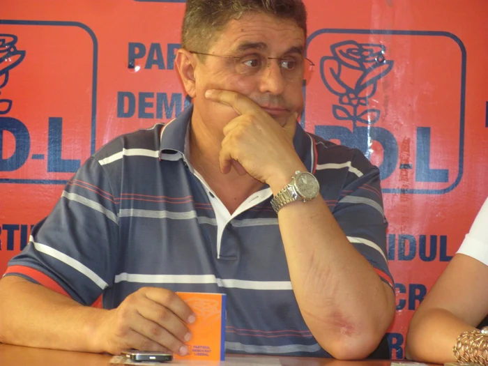 Teodor Niţulescu speră, din nou, să reorganizeze partidul foto: Claudiu Dumitrache
