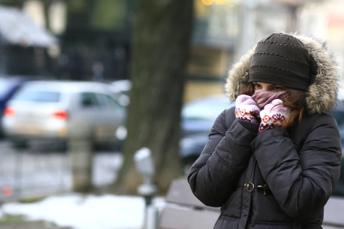Prognoza meteo pentru următoarele două zile anunţă ninsoriFoto: Click!