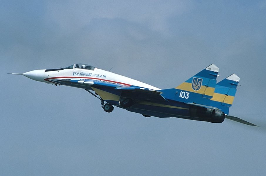 Rusia distruge un avion de luptă ucrainean într-un atac asupra unui aerodrom care ar putea găzdui avioane F-16 