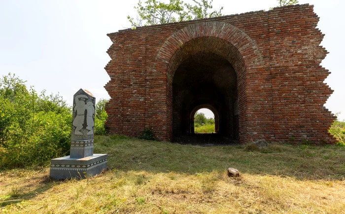 Insula Șimian. Foto Via Transilvanica Facebook