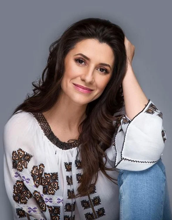 Iuliana Tudor 12 jpeg