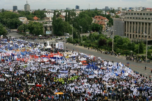 Proteste de stradă: ghid de supraviețuire jpeg