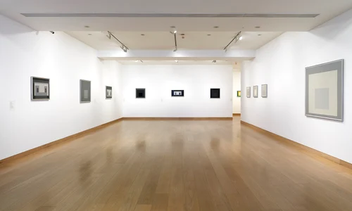 p 7 White Cube WC jpg