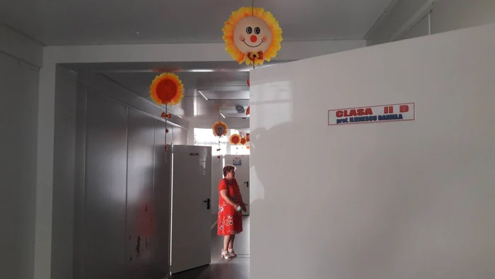 150 de elevi vor învăţa în contanerele modulare.
