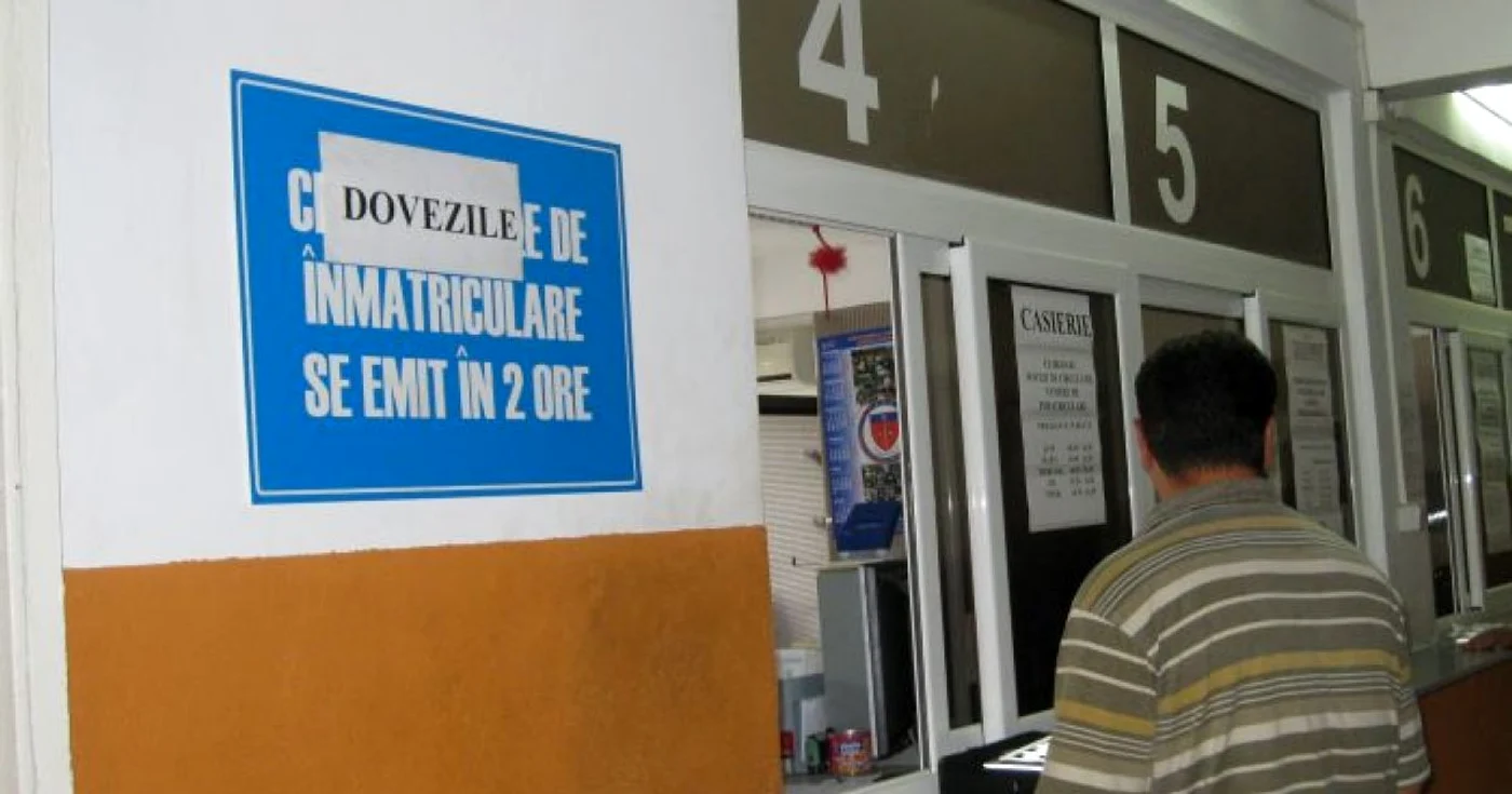 Programul se modifică de sărbători