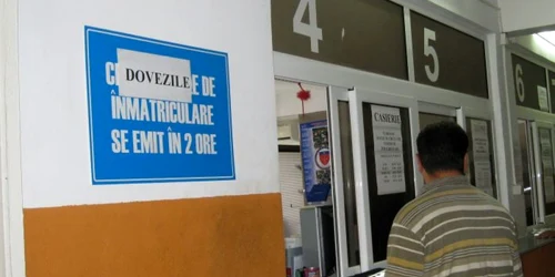 Programul se modifică de sărbători
