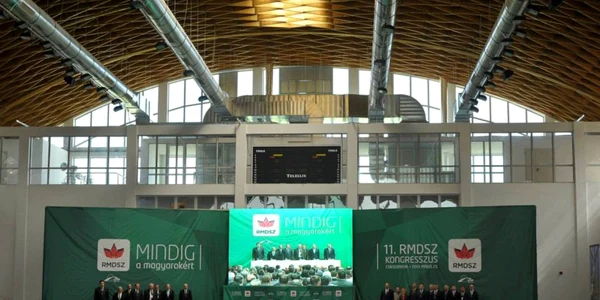 Imagine de la Congresul UDMR FOTO biró István