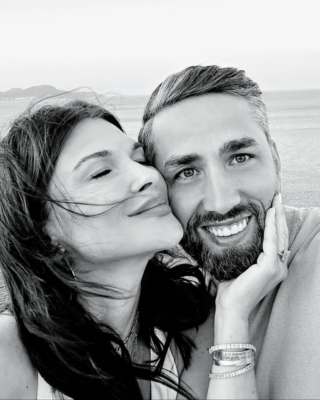 Monica Bîrlădeanu și medicul Valeriu Gheorghiță