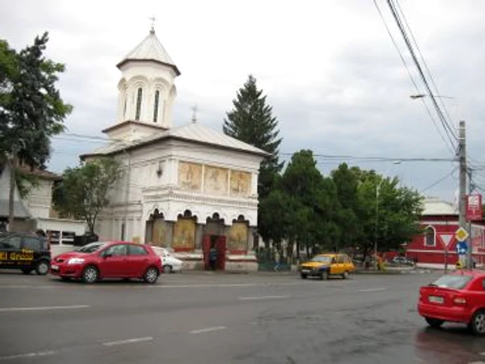 Craiova: EXCLUSIV Un val de blesteme bizare a cuprins bisericile din capitala Olteniei