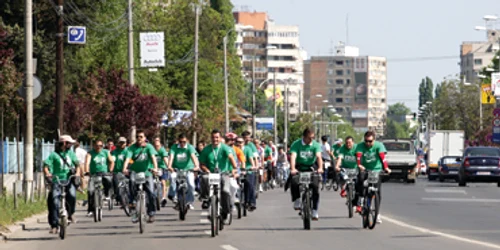 Reşiţa: REGIUNEA PE SCURT / Verde pentru biciclete