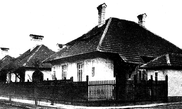Locuințe ieftine din strada Lânăriei, construite de comună în 1909 ca model pentru cele ce urmau a fi realizate de Societatea Comunală pentru Locuințe Eftine (foto: asz.ro)