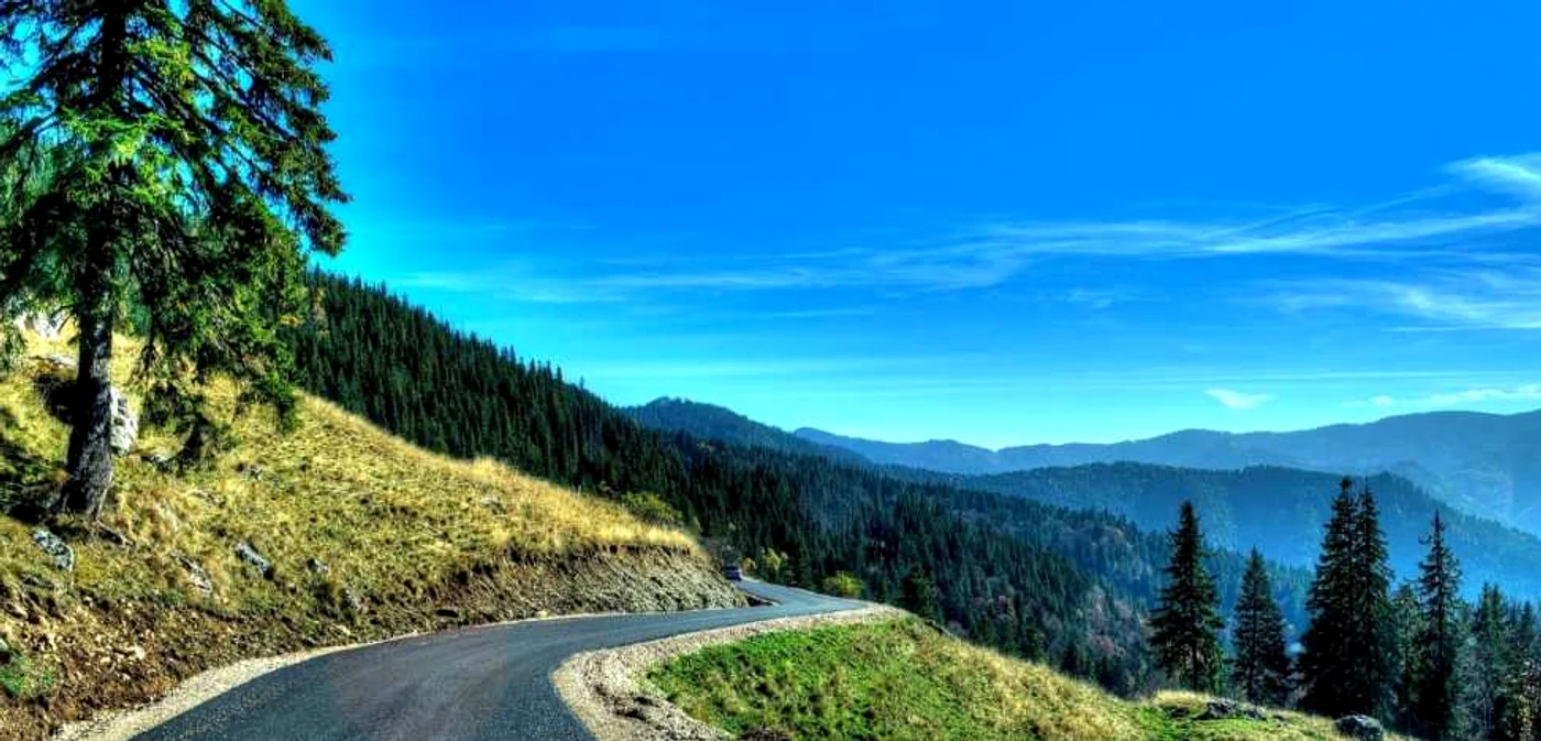 Transrarăul - una dintre cele mai spectaculoase şosele din ţară. FOTO www.transraraul.ro