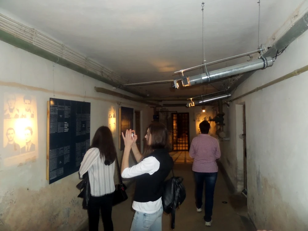 vizitatori inchisoarea pitesti