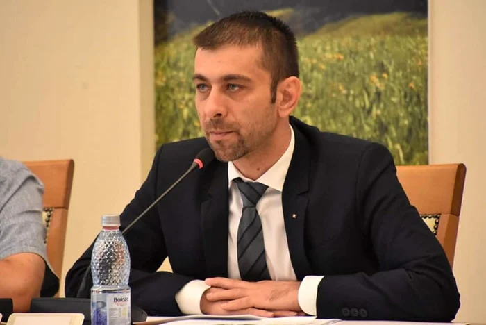 Preşedintele încă în funcţie al Consiliului Judeţean Maramures, Gabriel Valer-Zetea a fost confirmat pozitiv cu COVID-19